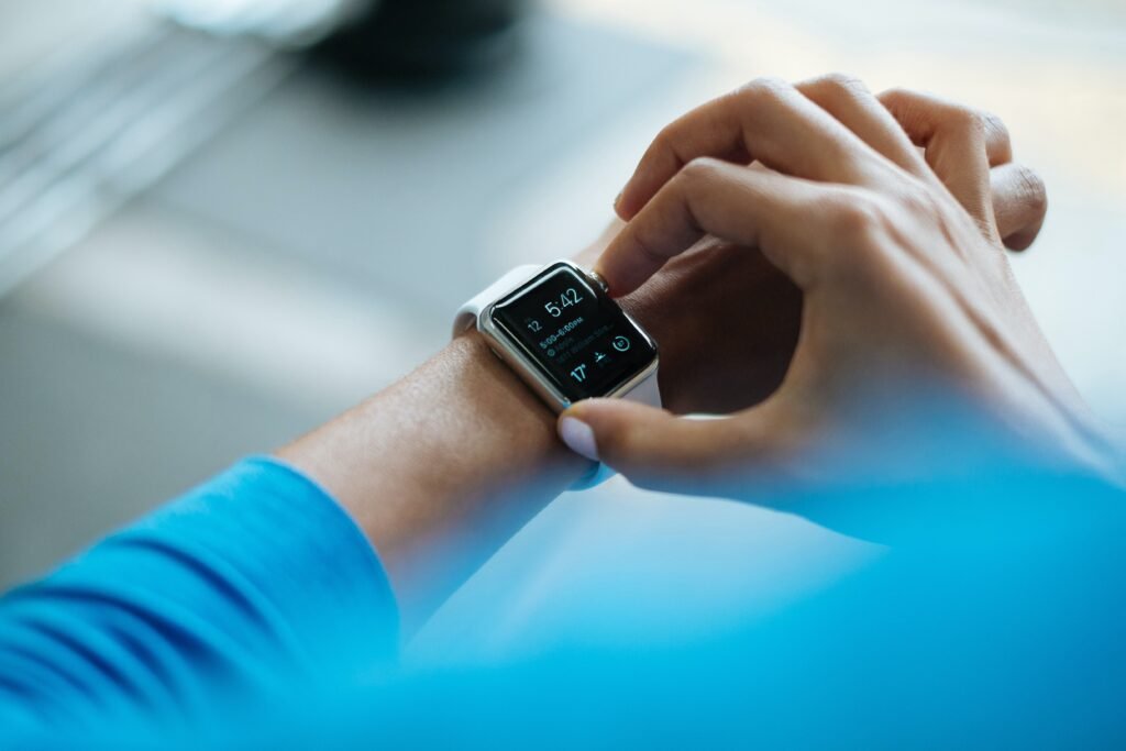 From Couch To 5K: A Step-by-Step Guide To Start Running And Improve Your Cardiovascular Health